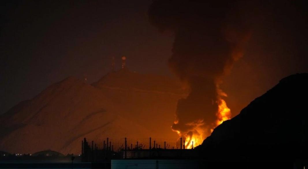 মধ্যপ্রাচ্যে আধিপত্য হারাতে পারে যুক্তরাষ্ট্র