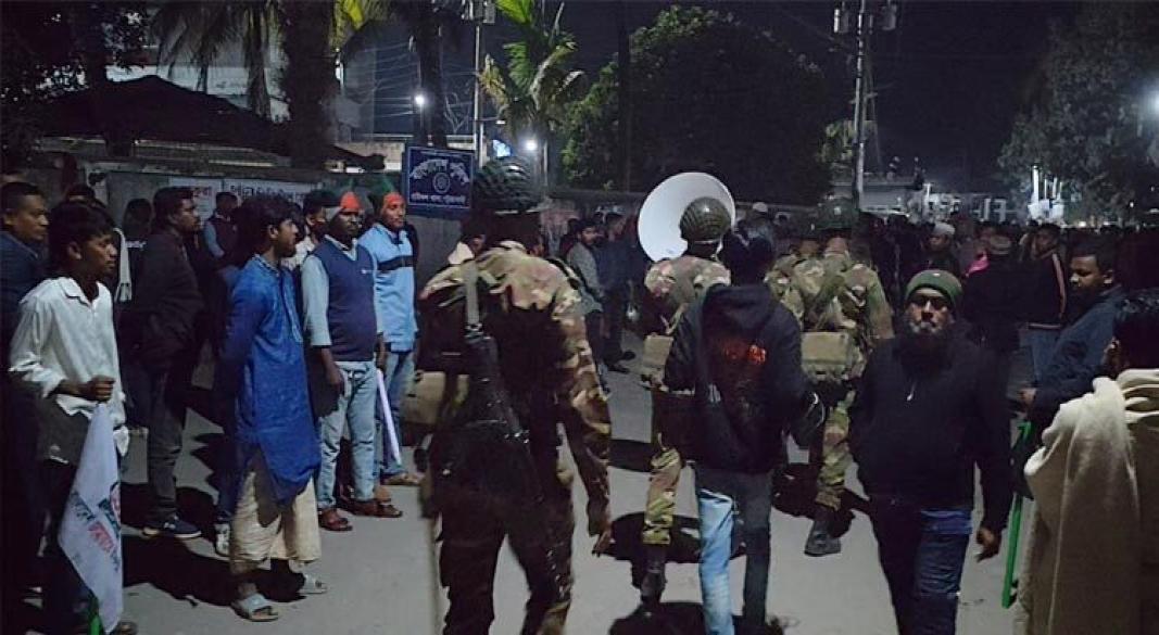 বাউফলে বিএনপি-জামায়াত সংঘর্ষ, আহত অন্তত ৪০