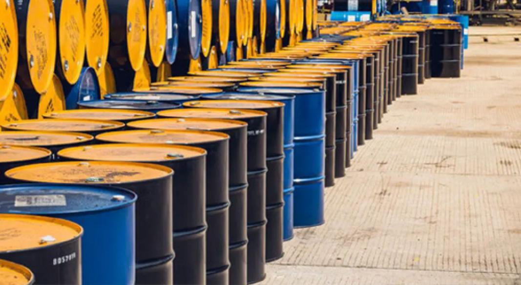 ইরানে মার্কিন হামলায় বিশ্ববাজারে তেলের দাম বাড়ার শঙ্কা