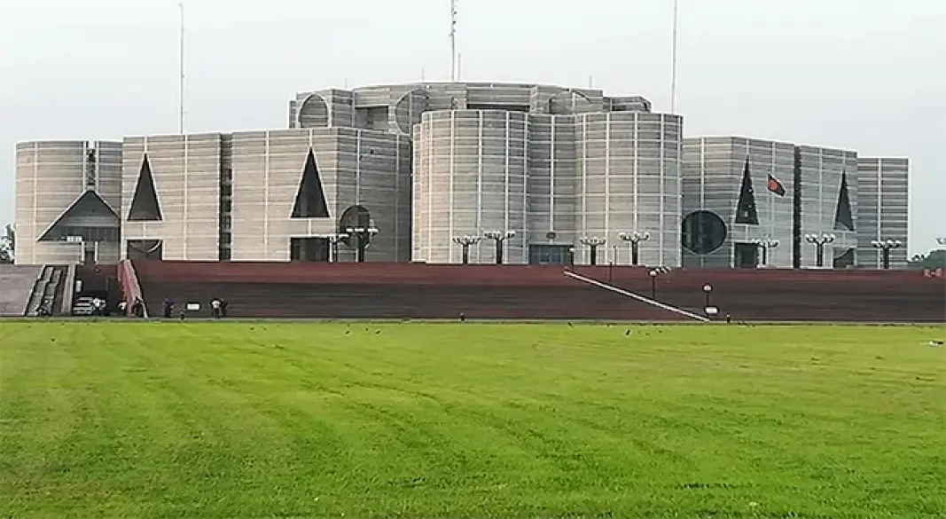 সংসদে সাউন্ড সিস্টেম