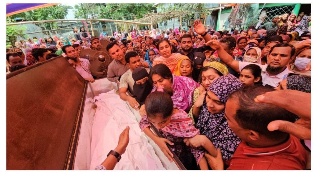 স্ত্রীকে ৫ মাসের অন্তঃসত্ত্বা রেখে ১৪ মাস আগে সৌদি আরব গিয়েছিলেন মুরাদ হোসেন (৩৬)।
